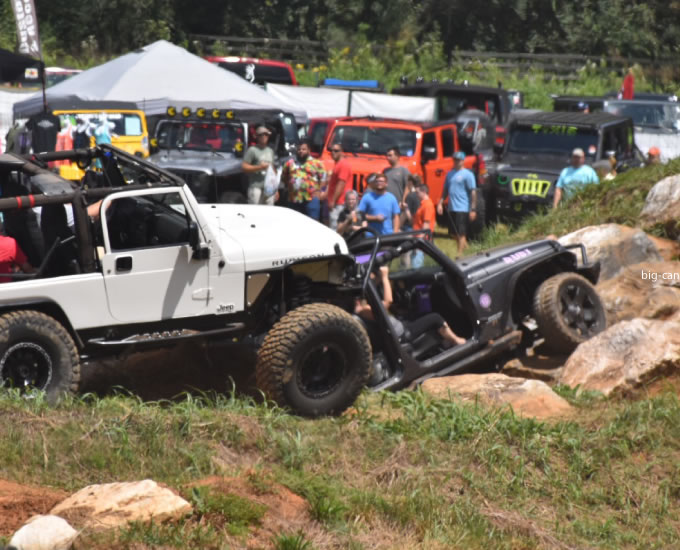 JeepFest is one of the many North Georgia Festivals you'll want to experience. Book Appalachian Sky Mountain Cottage Rental in Big Canoe, Georgia